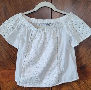 Express Eyelet Blouse